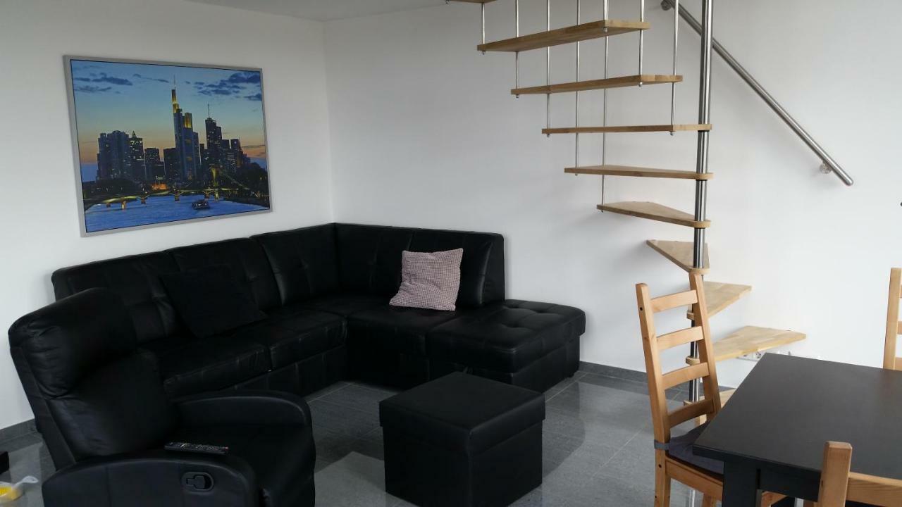Apartment Near Frankfurt, Fantastic View!